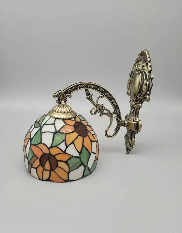 Illustration numéro 3 du produit Applique murale style tiffany