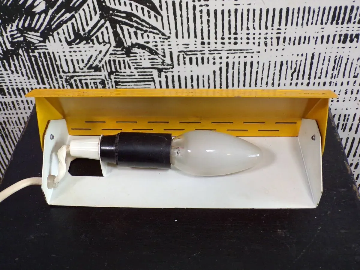 Illustration numéro 3 du produit Applique à volet vintage