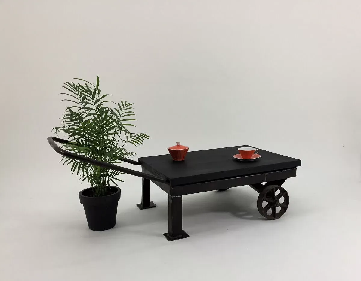 Illustration numéro 3 du produit Table à café industrielle chêne des marais naturels