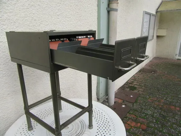 Illustration numéro 3 du produit Meuble roméo