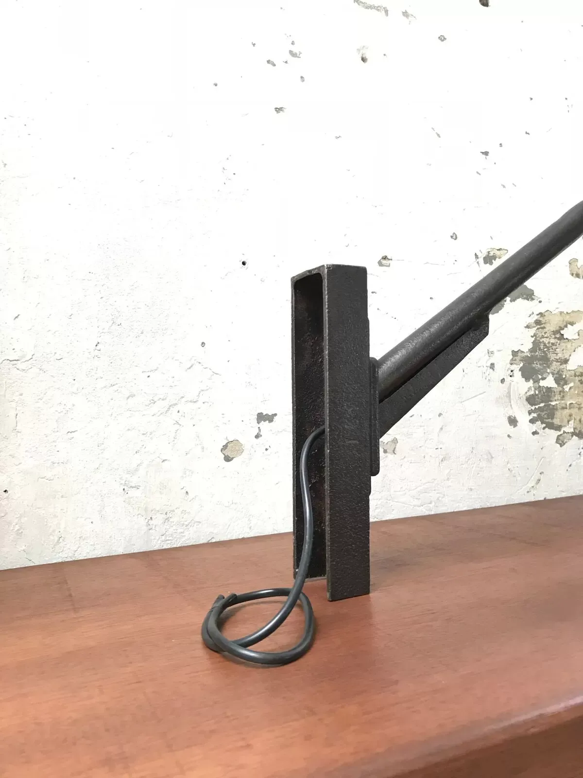 Illustration numéro 3 du produit Paire de potences industrielles