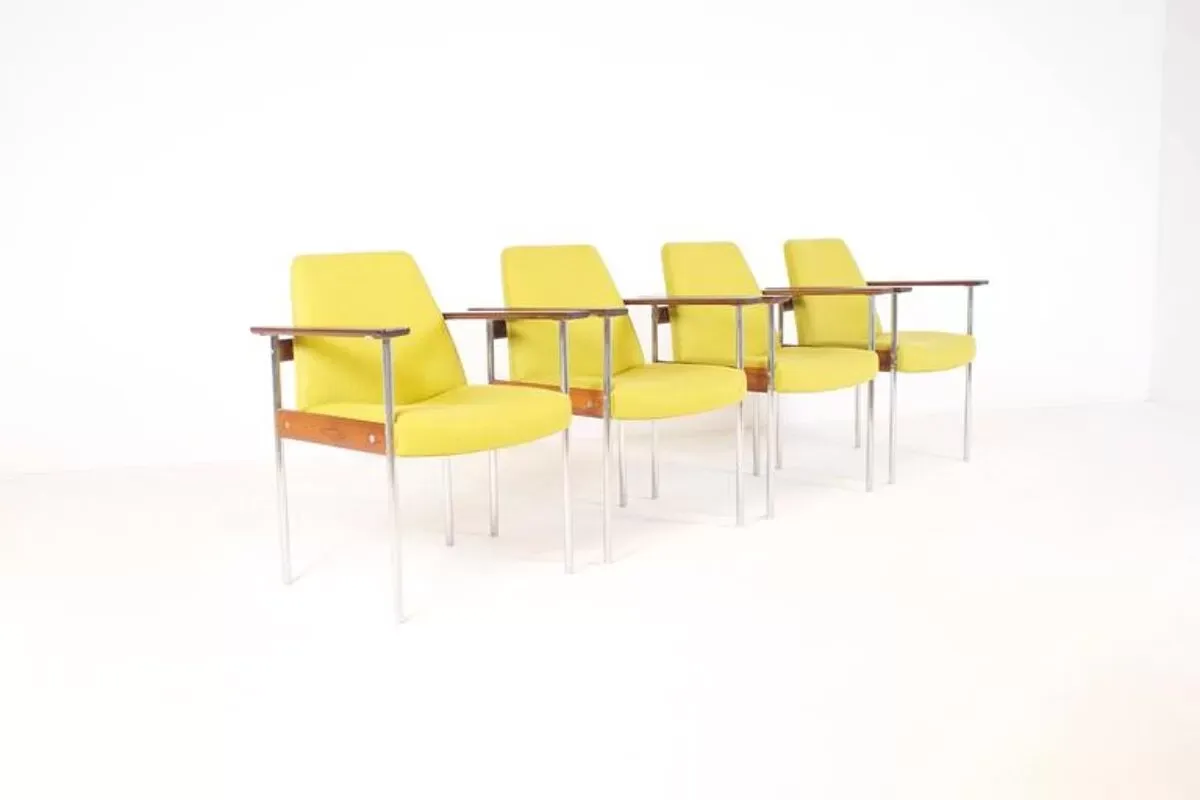 Illustration numéro 3 du produit Quatre chaises  Sven Ivar Dysthe pour Dokka Møbler