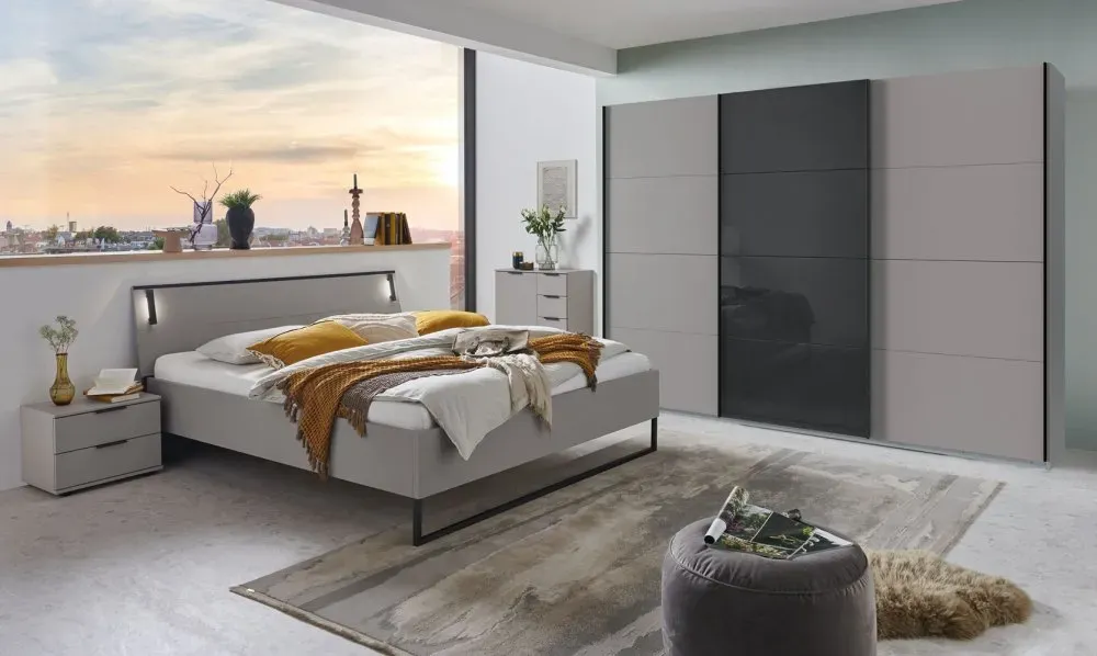 Illustration numéro 4 du produit Armoire 3 portes coulissantes TILBURG 270 cm gris Sahara verre noir et graphite