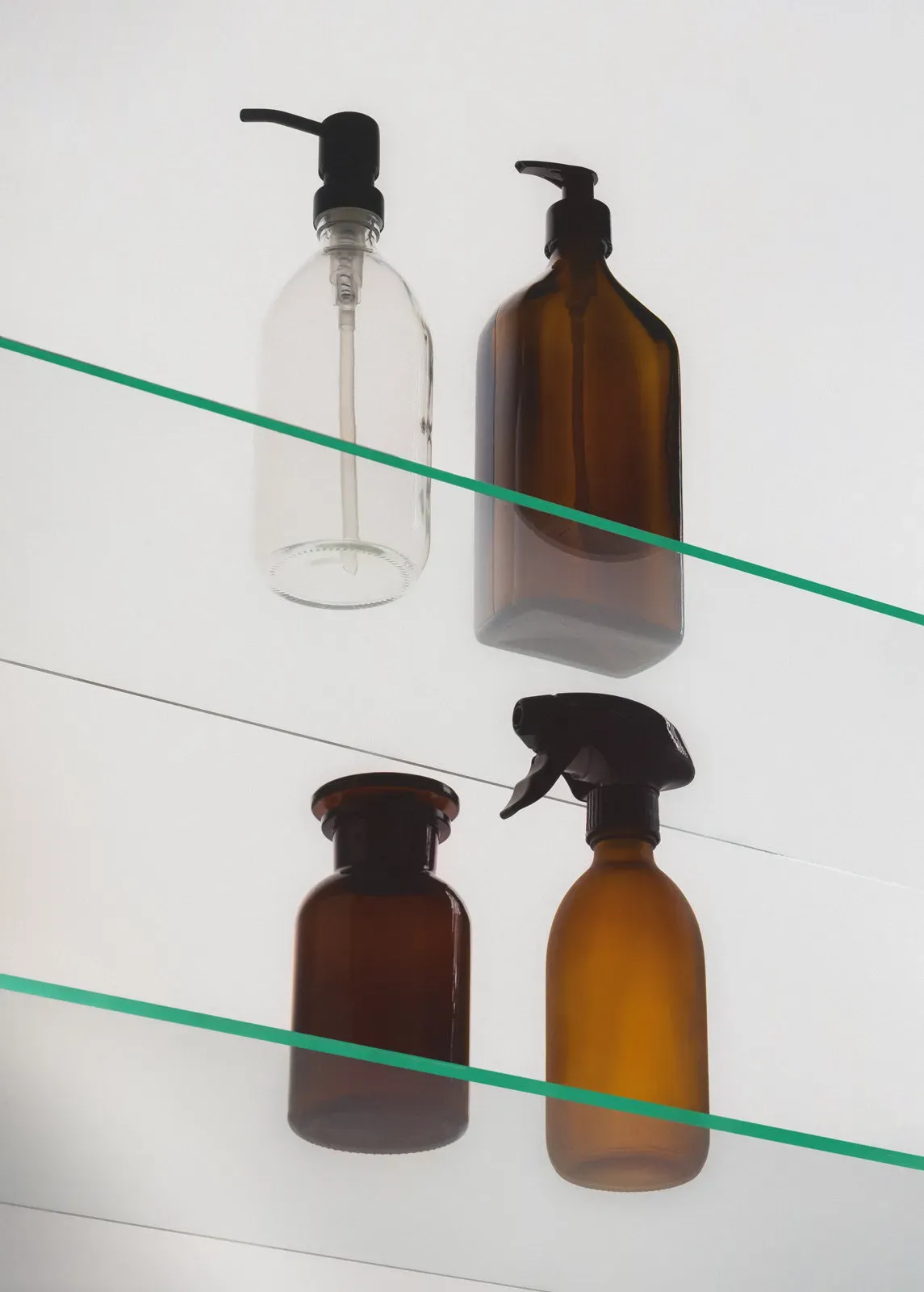 Illustration numéro 4 du produit Distributeur de savon rectangulaire ambré