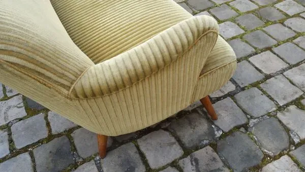 Illustration numéro 4 du produit 1/2 fauteuil club