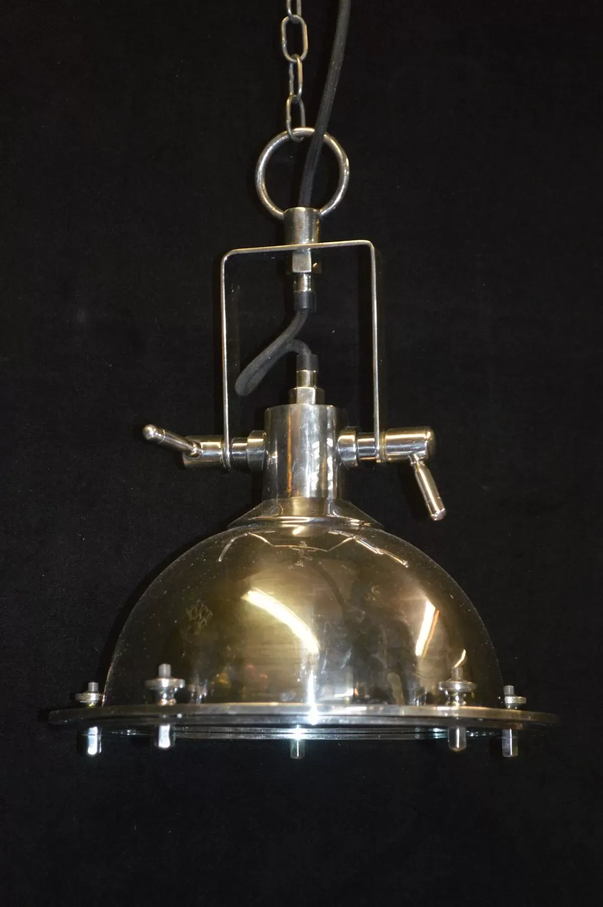 Illustration numéro 4 du produit Suspension industrielle en laiton chromé