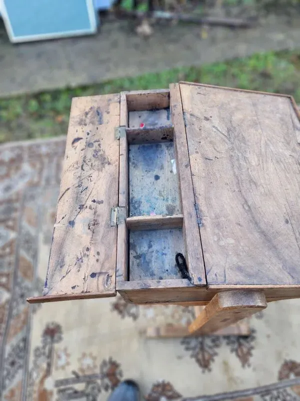 Illustration numéro 4 du produit Pupitre d'écolier