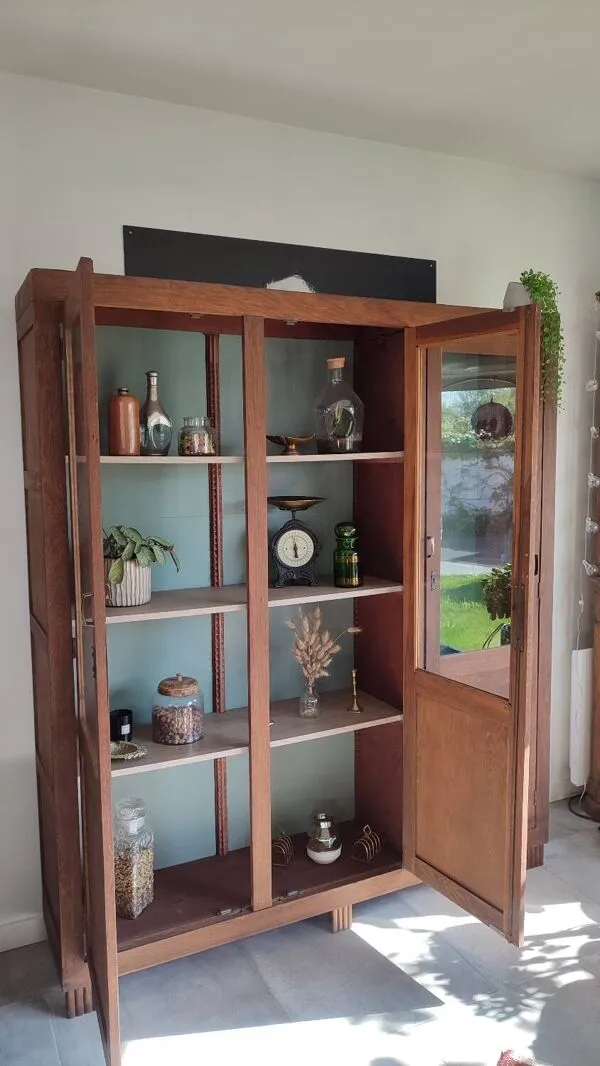 Illustration numéro 4 du produit Armoire Parisienne vitrée