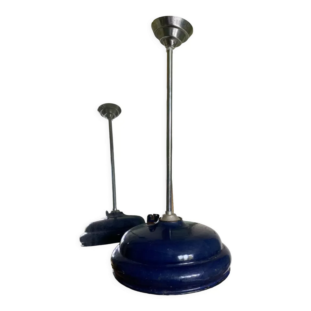 Illustration numéro 4 du produit Suspension émaillée bleue