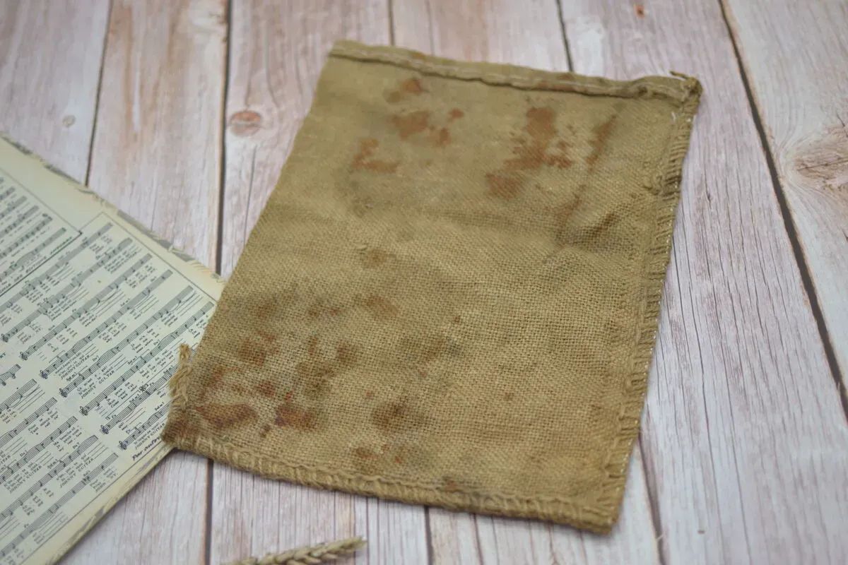 Illustration numéro 4 du produit Sac en toile de jute qui permettait au transport