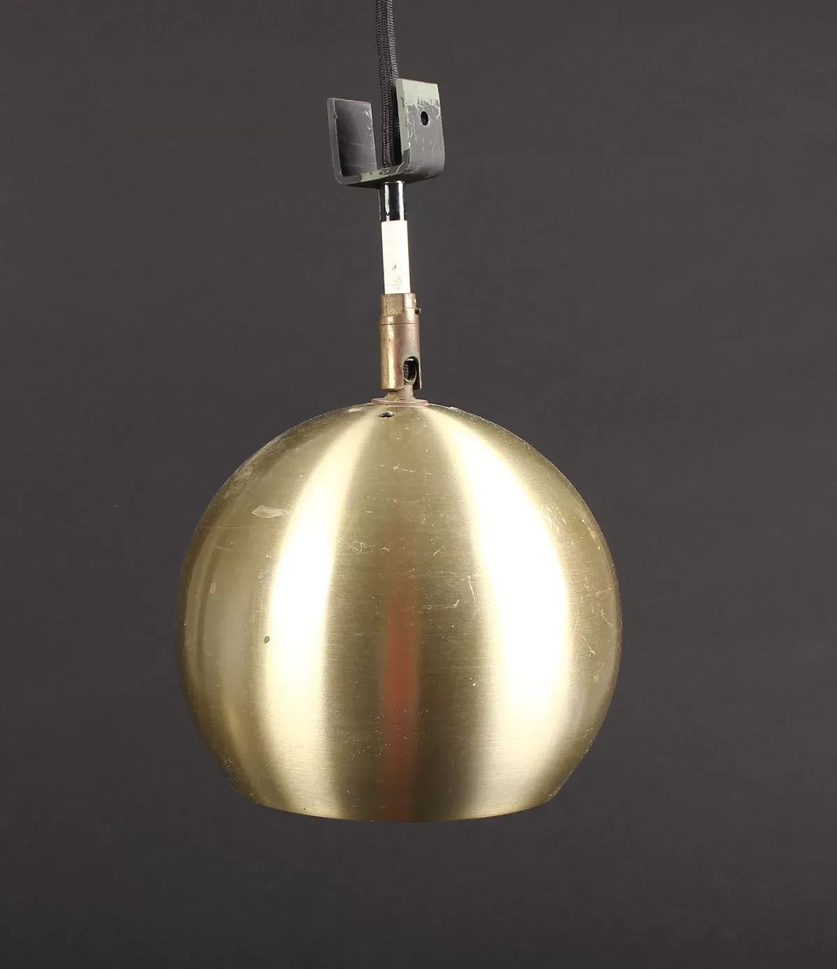 Illustration numéro 4 du produit Suspensions scandinaves Gold