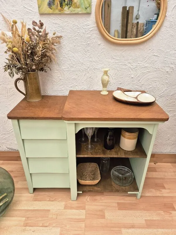 Illustration numéro 4 du produit Meuble Singer vintage