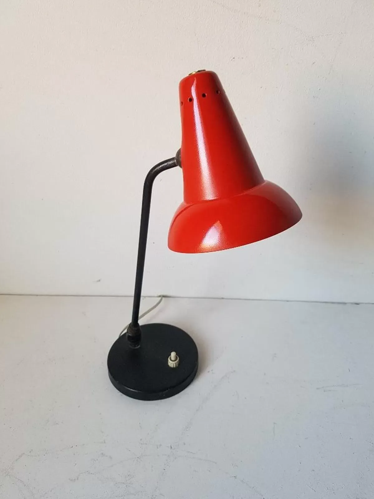 Illustration numéro 4 du produit Lampe de bureau des années 50