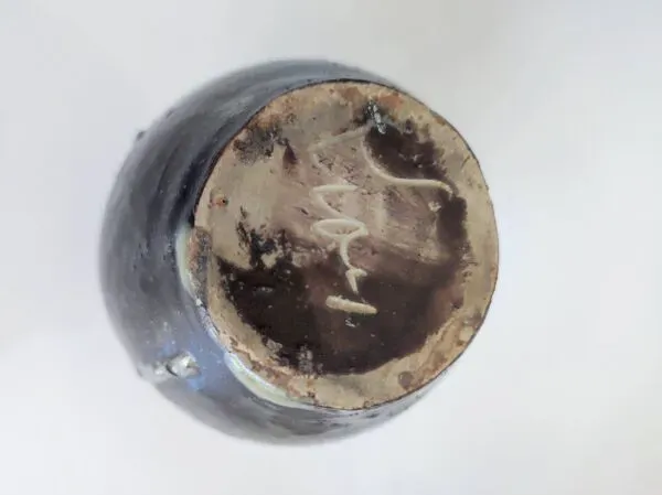 Illustration numéro 4 du produit Vase grès eugène lion