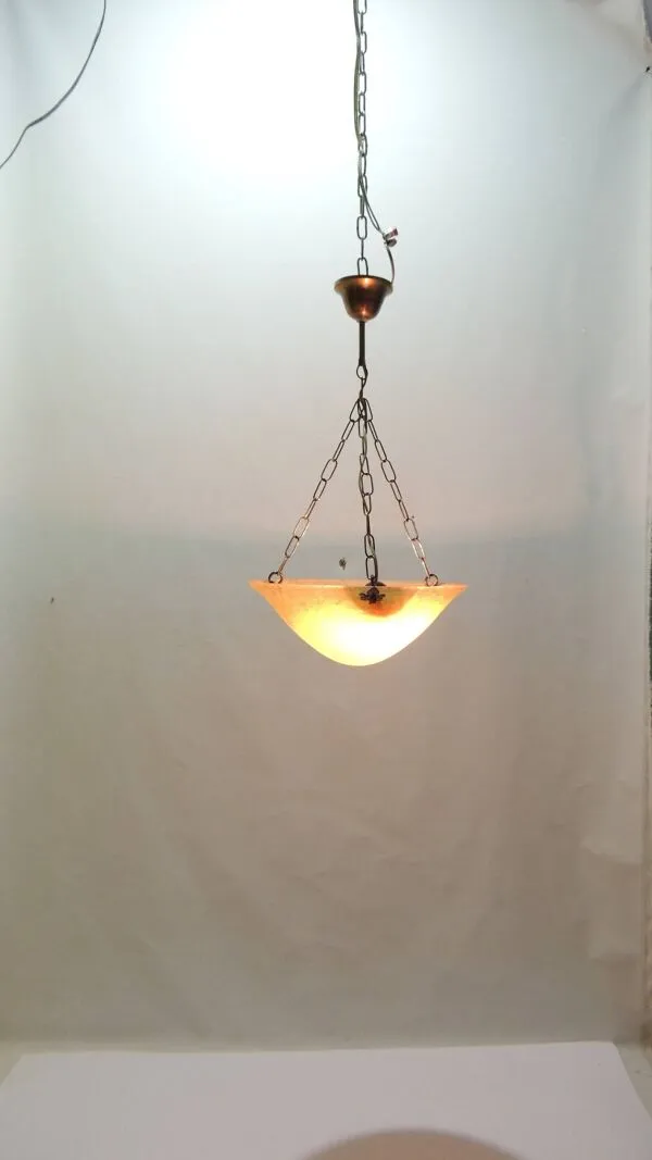 Illustration numéro 4 du produit Suspension vintage années 70 en verre moucheté orange – Lustre rétro à chaî