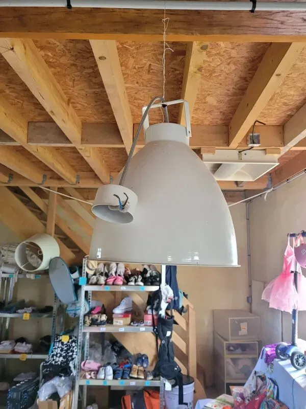 Illustration numéro 4 du produit Suspension Jielde A360 en métal blanc