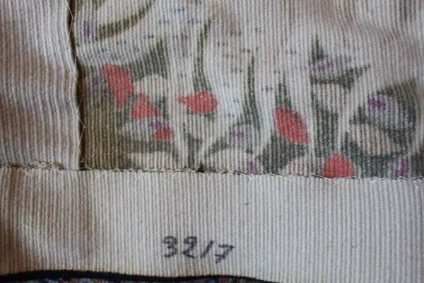 Illustration numéro 4 du produit Tapisserie ''L'oiseau Lyre'' par Michèle Ray