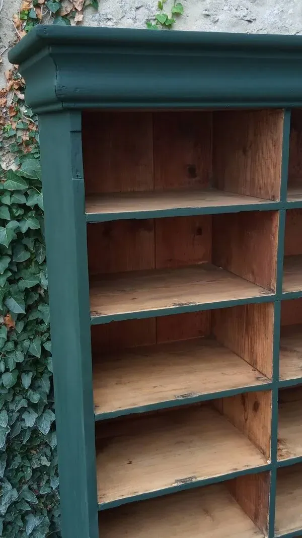 Illustration numéro 4 du produit Meuble de metier à cases