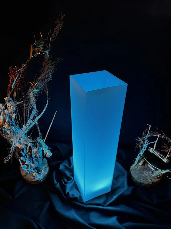 Illustration numéro 4 du produit Lampe à poser Opaline vianne SCE vintage Colonne 40x10x10 New old Stock NOS