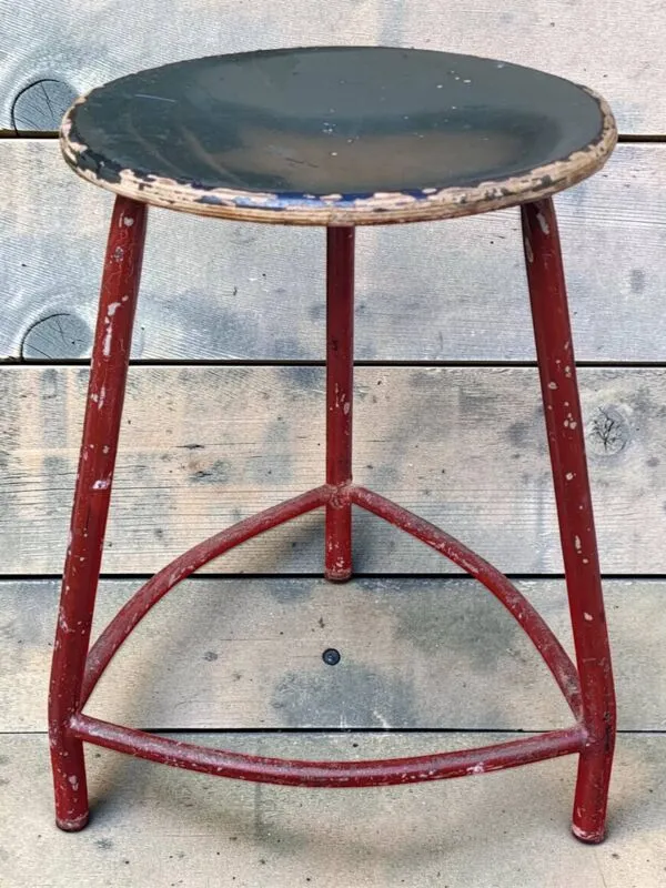Illustration numéro 4 du produit Tabouret industriel