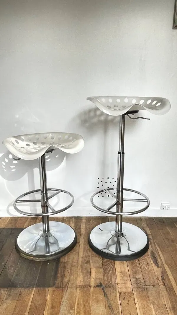 Illustration numéro 4 du produit Tabouret haut Mirima vintage