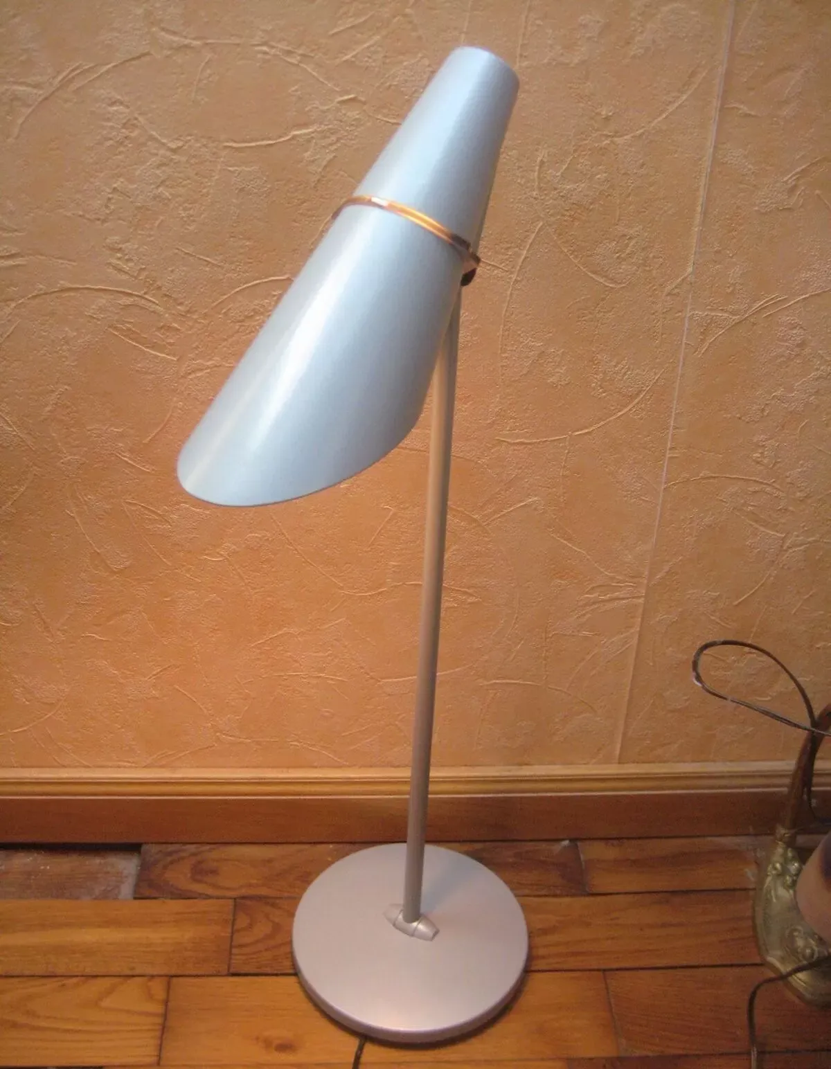 Illustration numéro 4 du produit Lampe de Bureau Spy par Hannes Wettstein pour Artemide