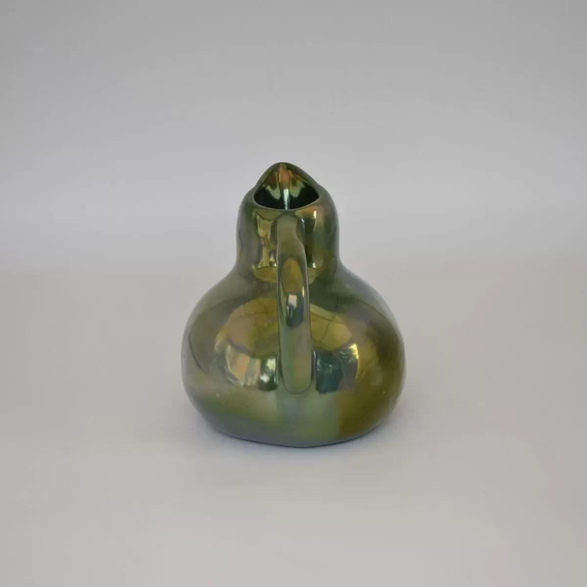 Illustration numéro 4 du produit Pichet en grès flammé à reflets métalliques de la S.A.P.C. de Rambervillers