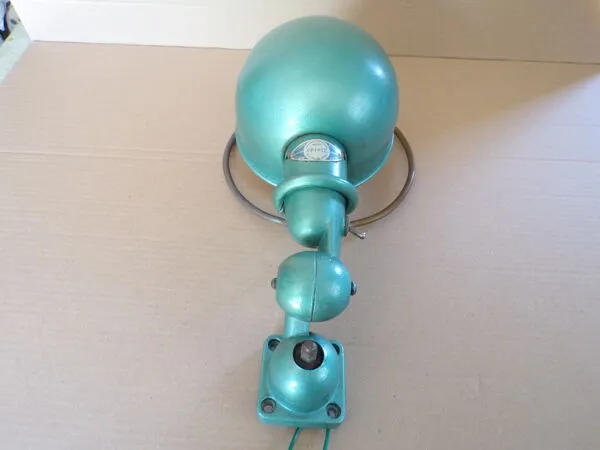 Illustration numéro 4 du produit Lampe jieldé