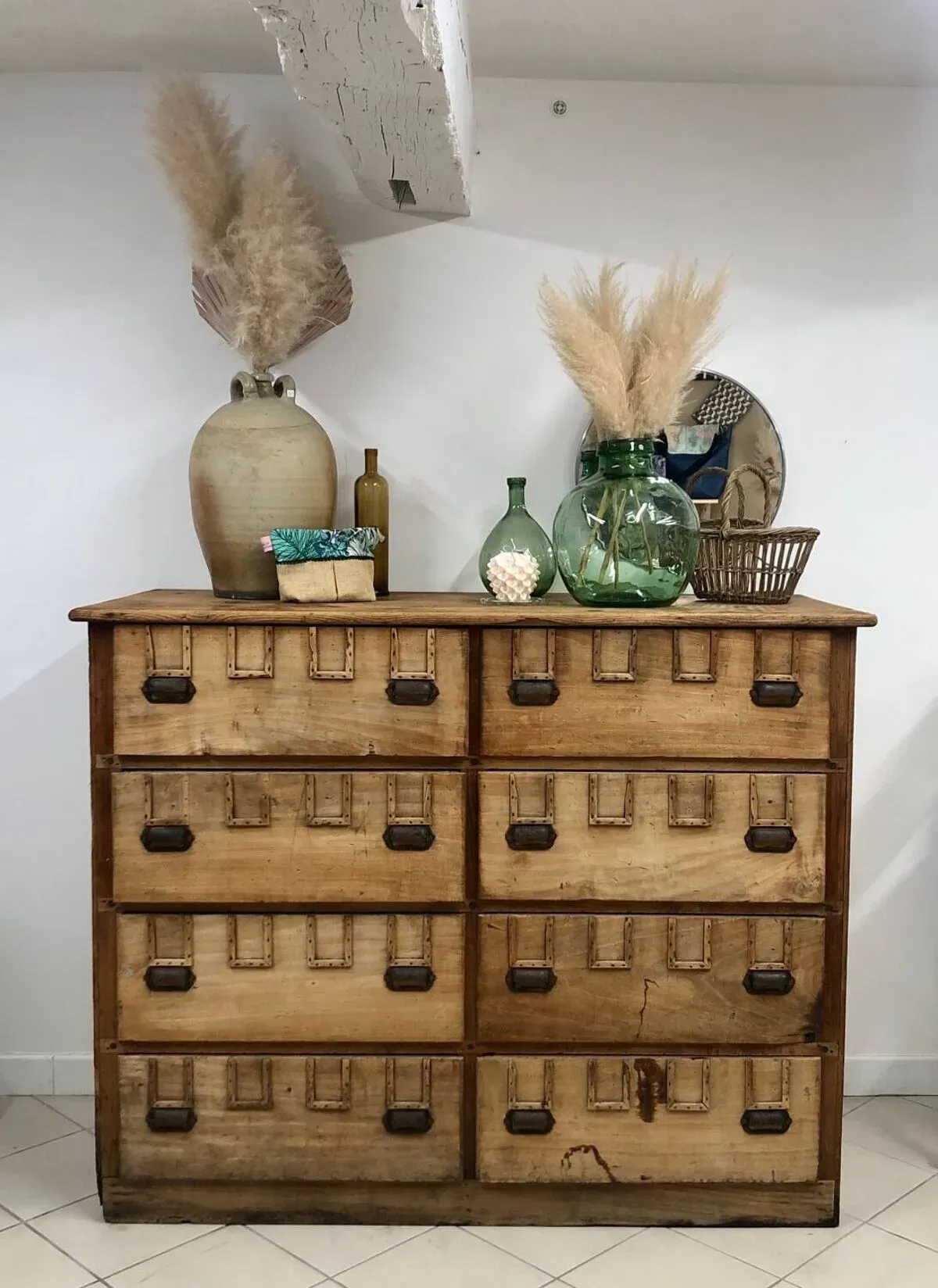 Illustration numéro 4 du produit Meuble de métier