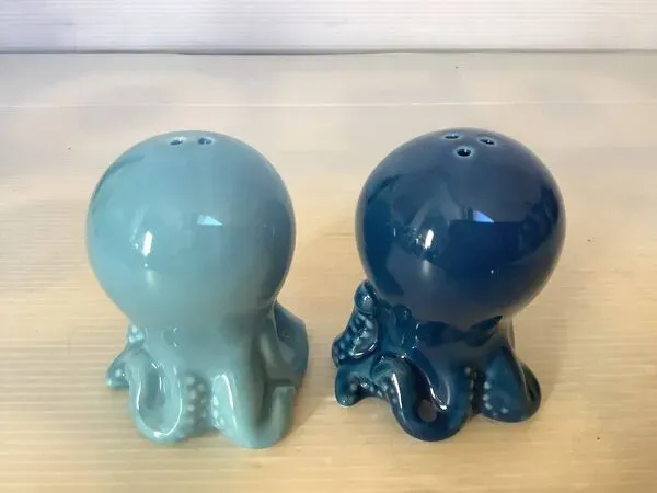 Illustration numéro 4 du produit Sel et poivre zoomorphe marine