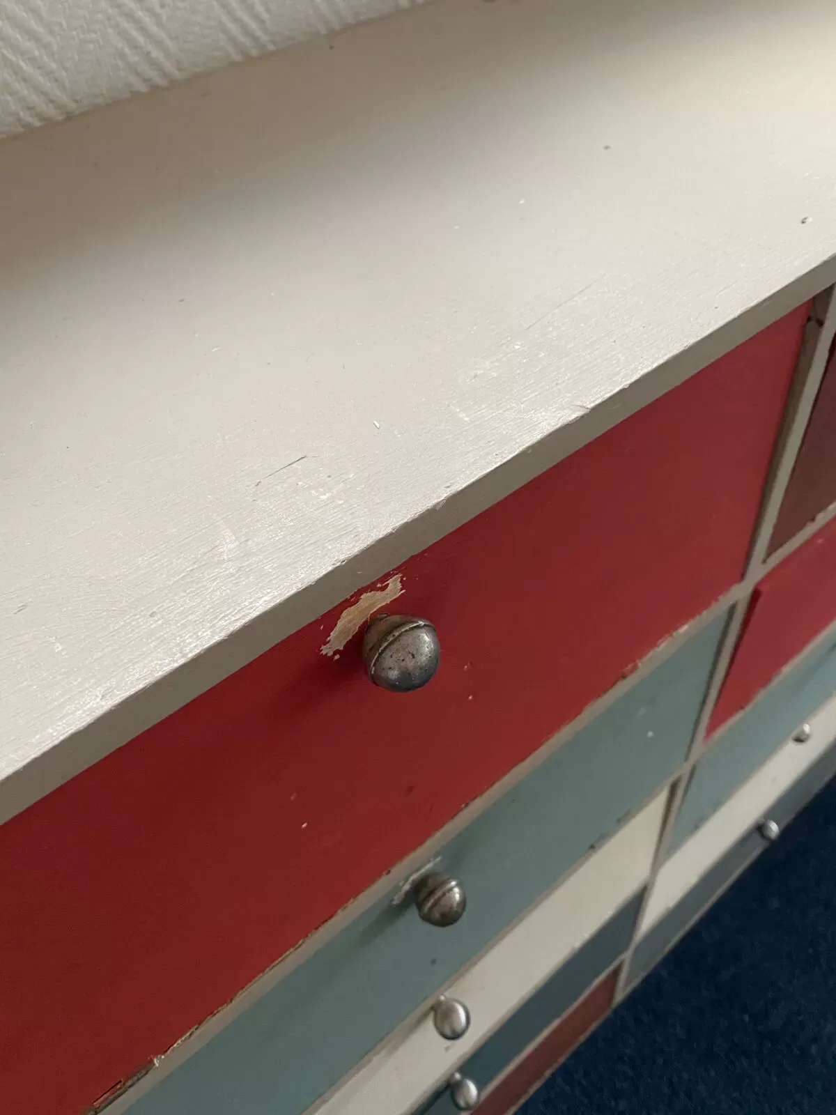 Illustration numéro 4 du produit Meuble de métier en bois