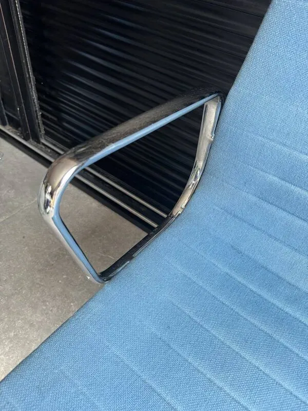 Illustration numéro 4 du produit Fauteuil de Bureau Ea 119 Charles Eames VITRA