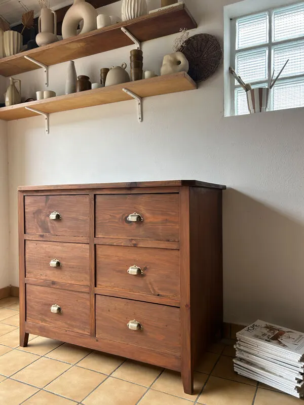 Illustration numéro 4 du produit Commode Meuble de métier