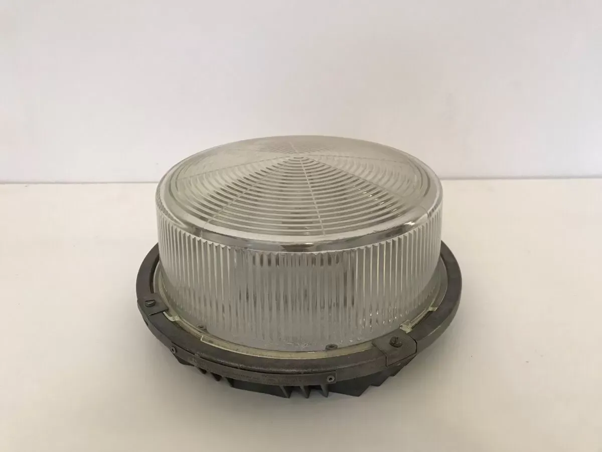 Illustration numéro 4 du produit Plafonnier industriel verre Mazda