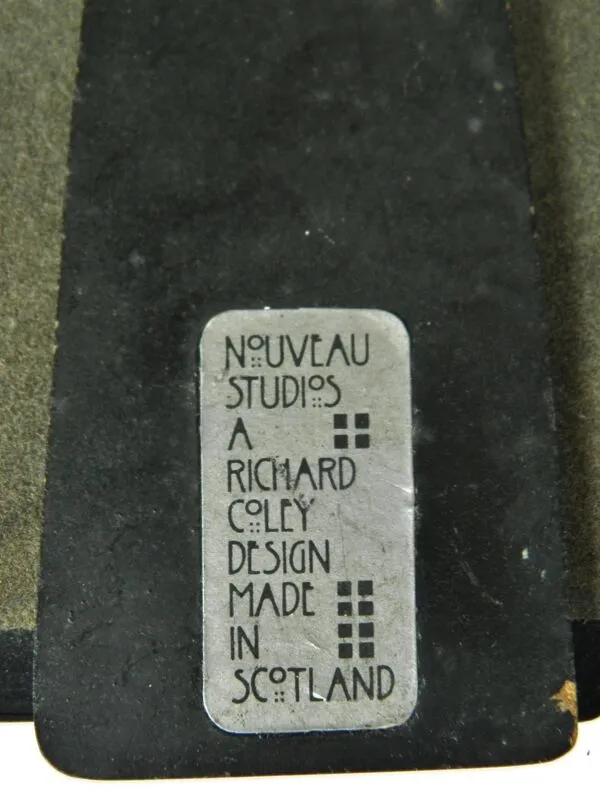 Illustration numéro 4 du produit Miroir de table - style Arts and Crafts