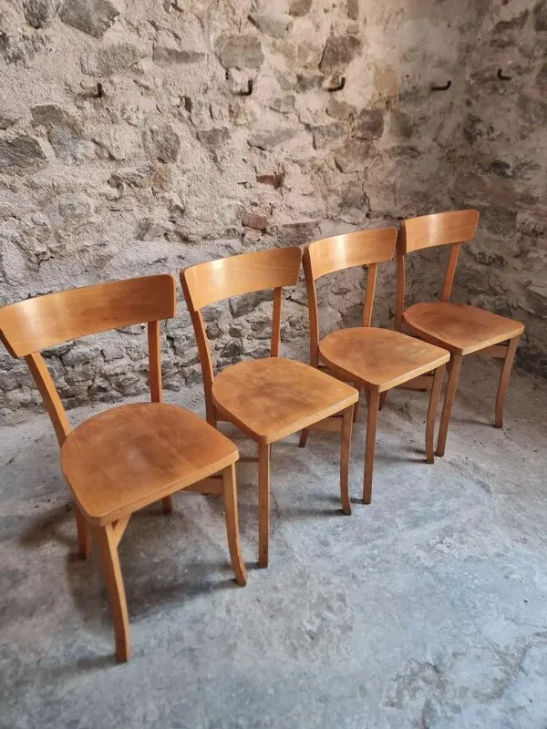 Illustration numéro 4 du produit 4 chaises bistrot françaises en hêtre et contreplaqué, années 1960