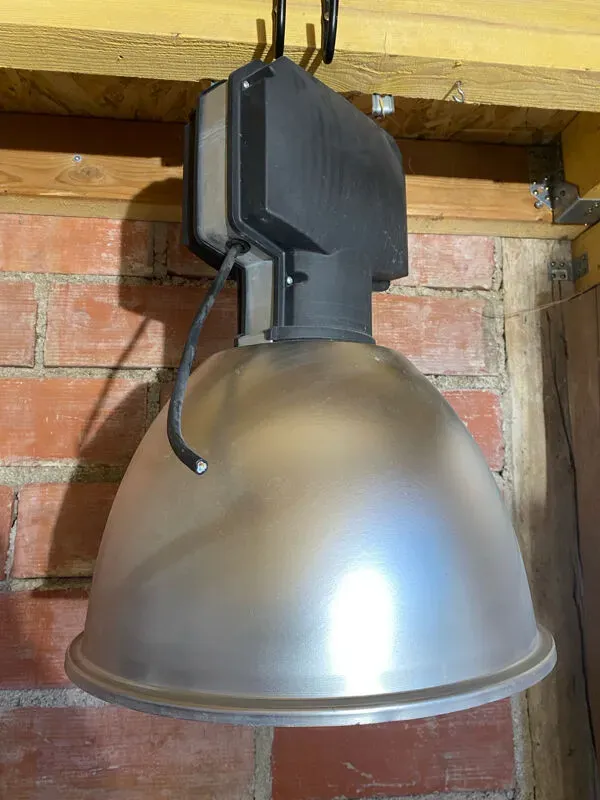Illustration numéro 4 du produit Suspension Ancienne Industrielle Metal Gris Avec Variateur Vintage