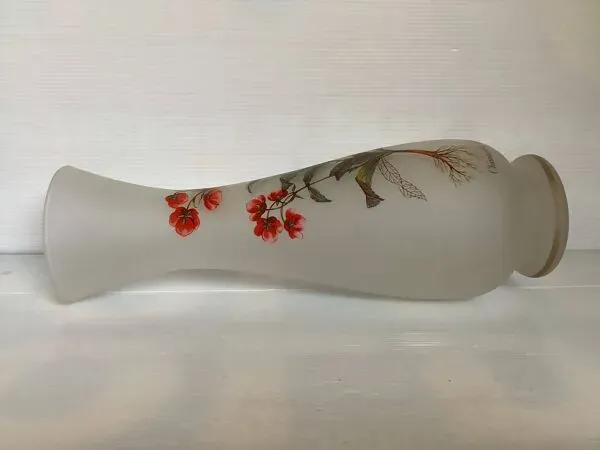 Illustration numéro 4 du produit Grand vase verre dépoli fleurs