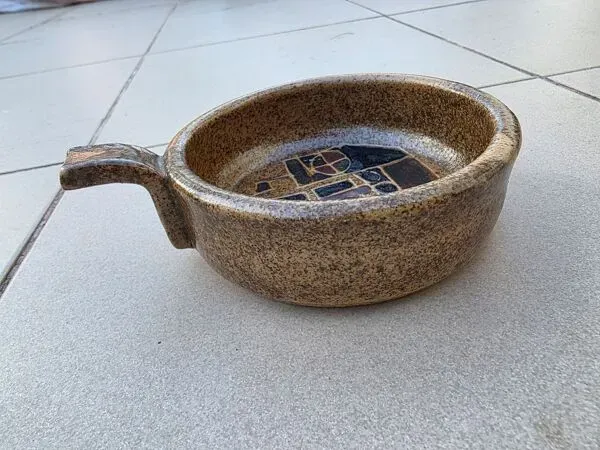 Illustration numéro 4 du produit Coupelle en grès pyrité ''Le Bateau'' - Les Argonautes, Vallauris