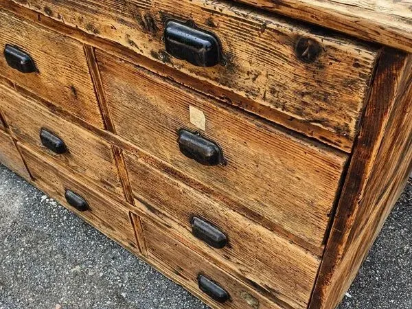 Illustration numéro 4 du produit Meuble de métier