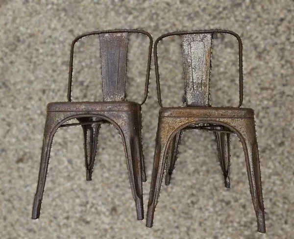 Illustration numéro 4 du produit 2 Chaises Métal