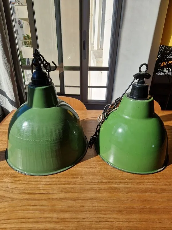 Illustration numéro 4 du produit 2 suspensions industrielles