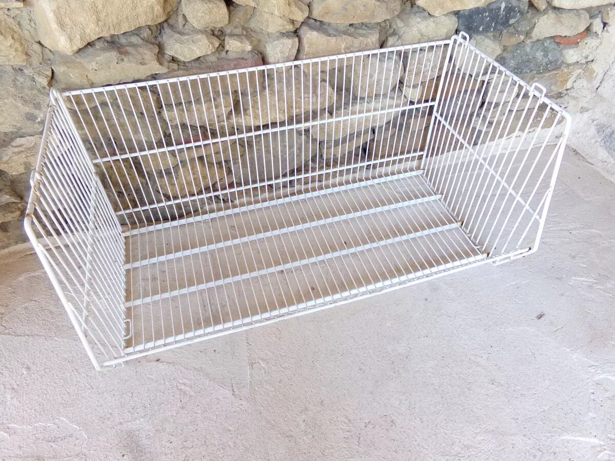 Illustration numéro 4 du produit Etagère d'épicerie en métal