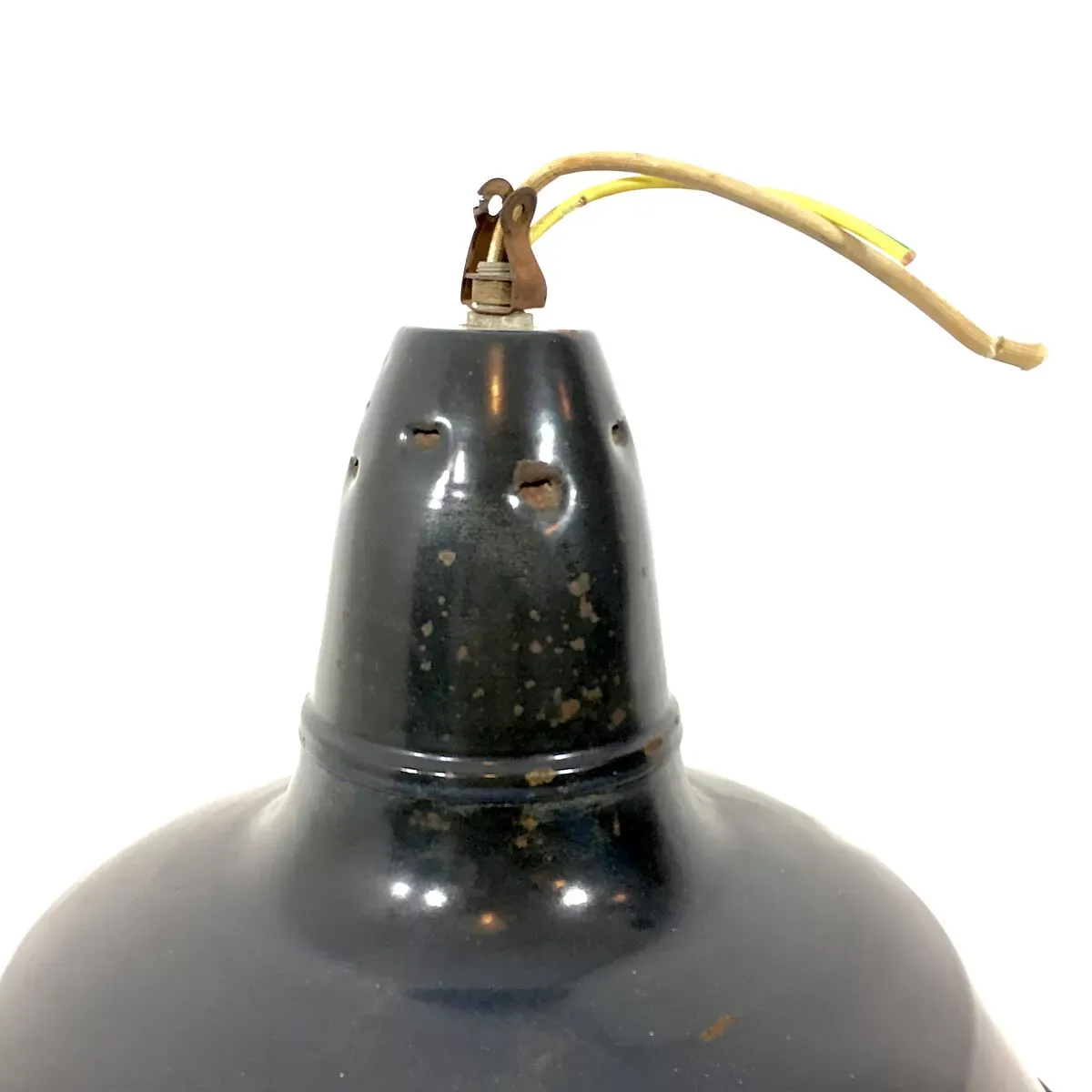 Illustration numéro 4 du produit Suspension en tole émaillée