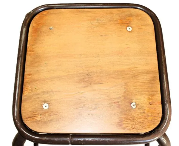 Illustration numéro 4 du produit Tabouret  vintage industriel d’école