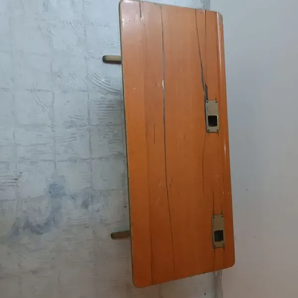 Illustration numéro 4 du produit Bureau d'ecole vintage 1960 casala