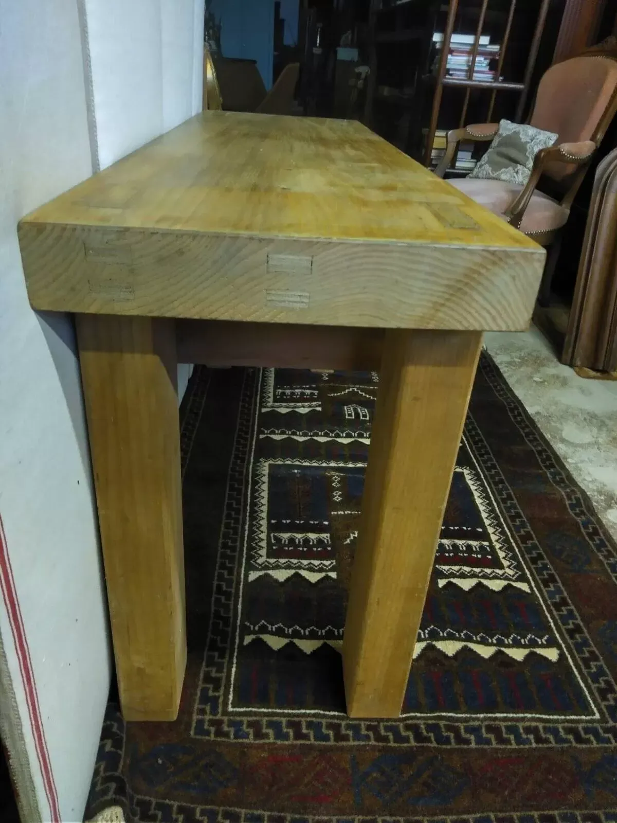 Illustration numéro 4 du produit Établi en orme de menuisier