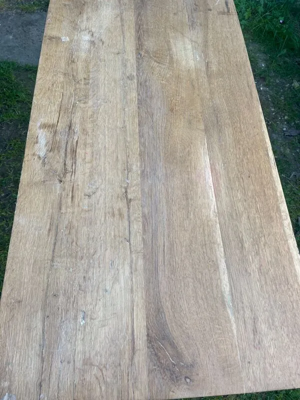 Illustration numéro 4 du produit Console type industriel, plateau en chêne et structure métallique