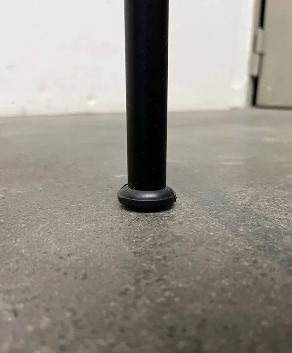 Illustration numéro 4 du produit Tabouret pivotant industriel allemand de Lambert