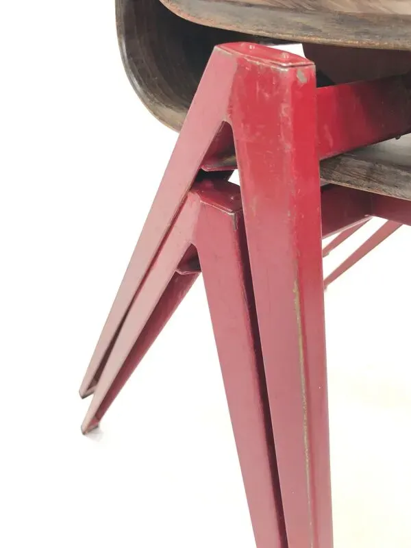 Illustration numéro 4 du produit Chaise d'école empilable Pagholz Galvanitas S22